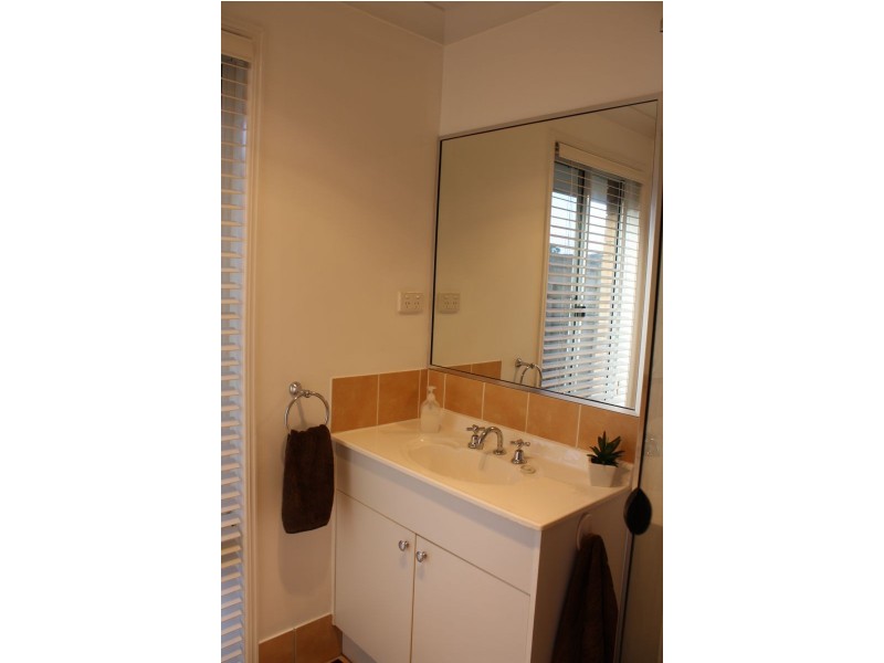 11 Statesman Circuit, Sippy Downs QLD 4556