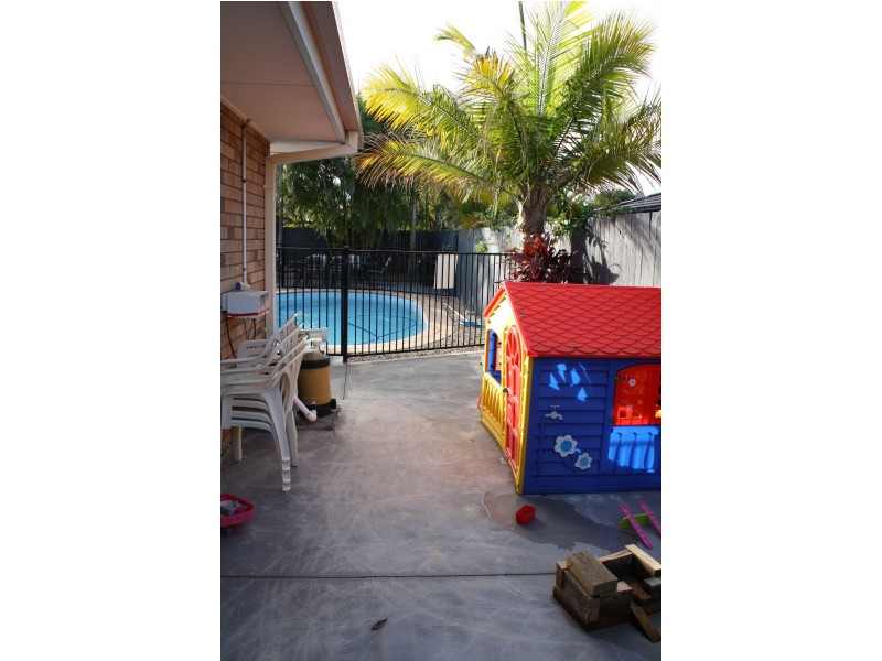 11 Statesman Circuit, Sippy Downs QLD 4556