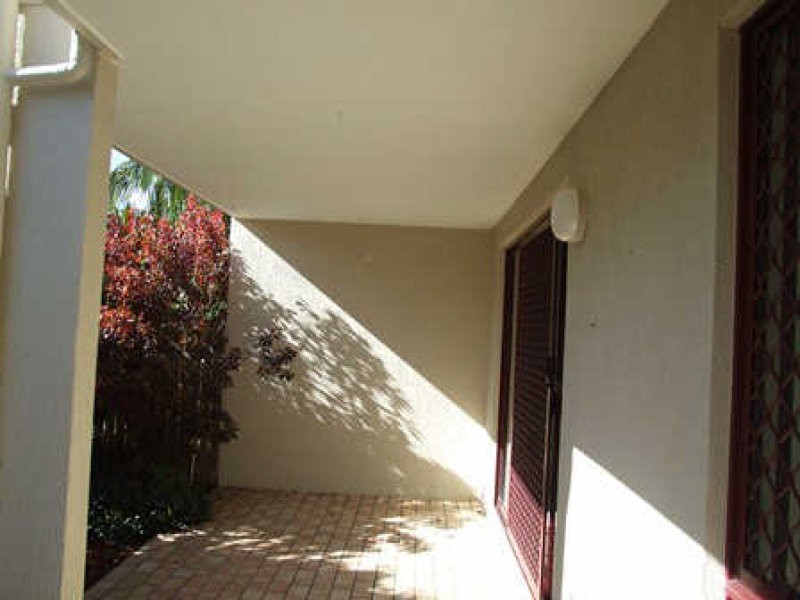 1/9 Denna Street, Maroochydore QLD 4558