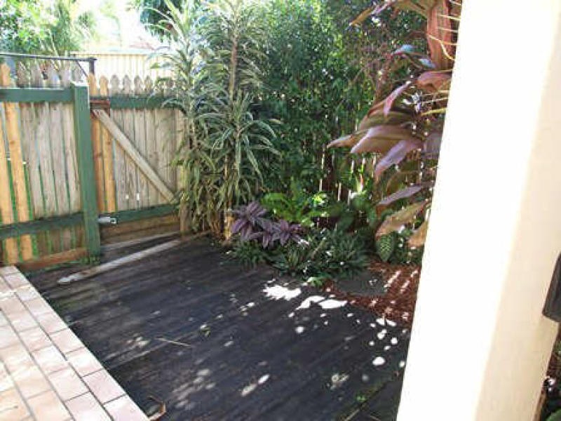 1/9 Denna Street, Maroochydore QLD 4558