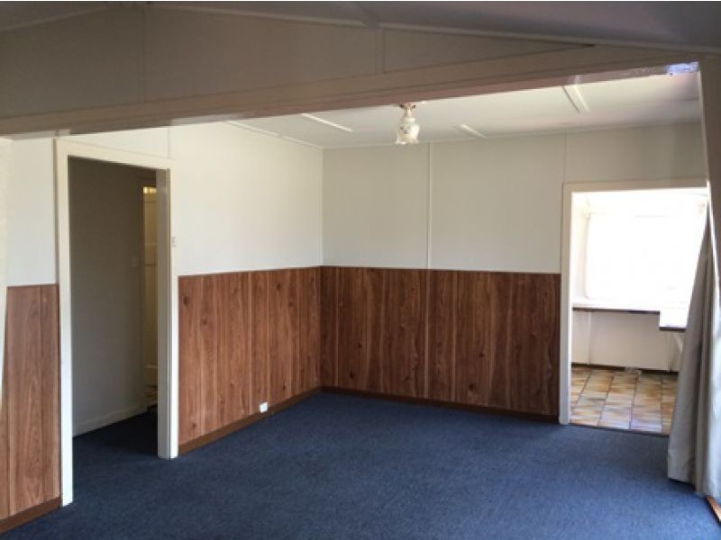 2/64 Alexandra Parade, Maroochydore QLD 4558