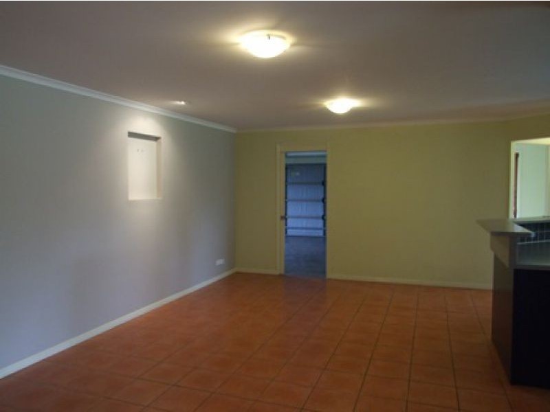 41 Oakgrove Way, Sippy Downs QLD 4556