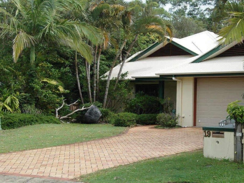 19 Spindrift Court, Noosaville QLD 4566