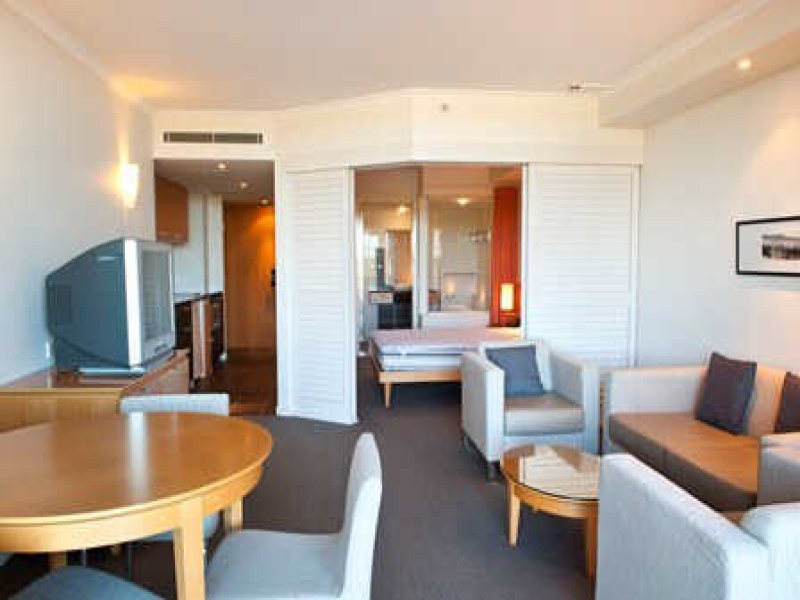 220/38 Mahogany Drive, Pelican Waters QLD 4551