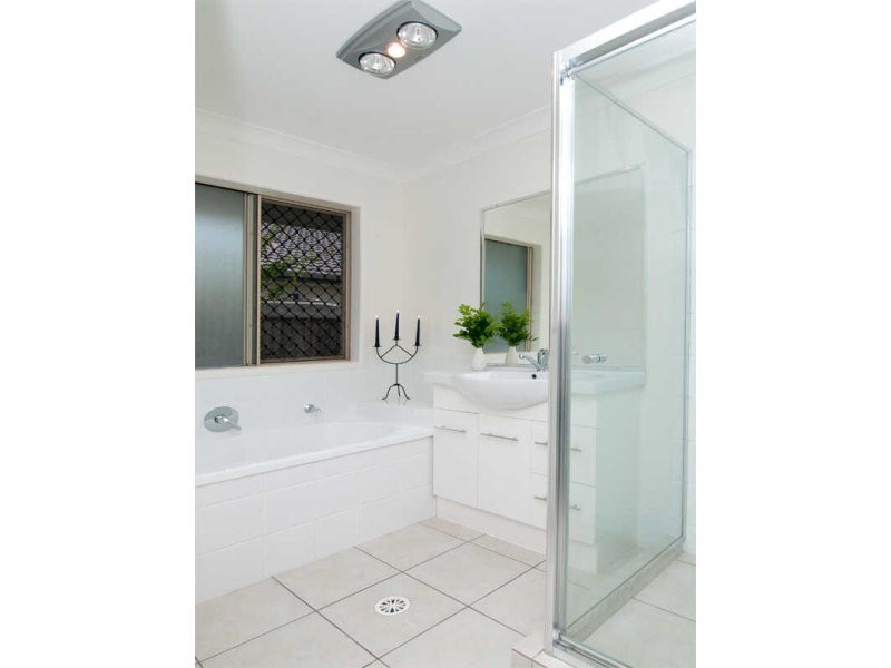 28 Sinatra Street, Sippy Downs QLD 4556