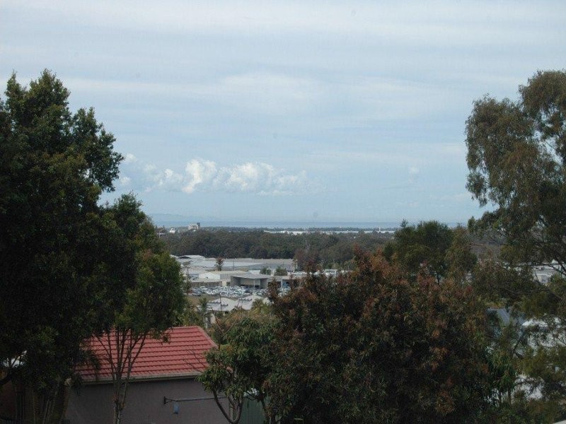 5 Viola Close, Little Mountain QLD 4551