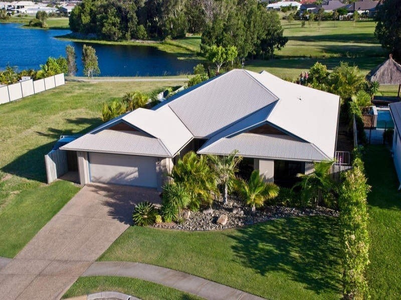 74 Albany St, Sippy Downs QLD 4556