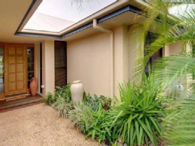 74 Albany St, Sippy Downs QLD 4556