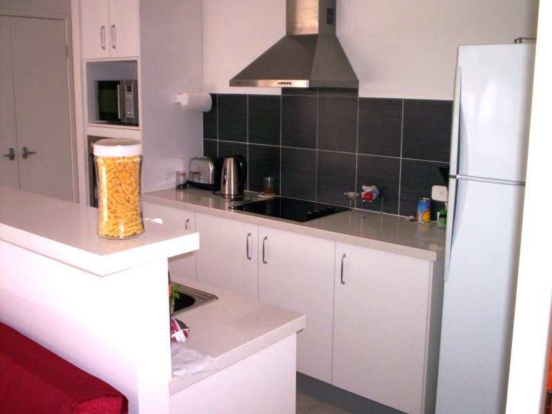 10 Albany St, Sippy Downs QLD 4556