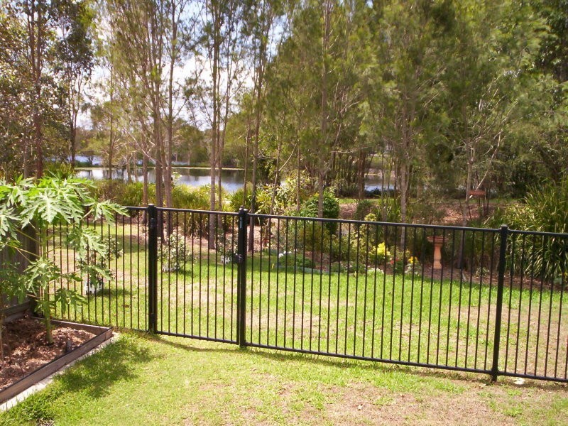 10 Albany St, Sippy Downs QLD 4556