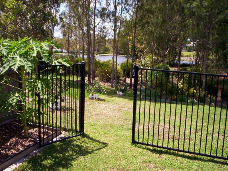 10 Albany St, Sippy Downs QLD 4556