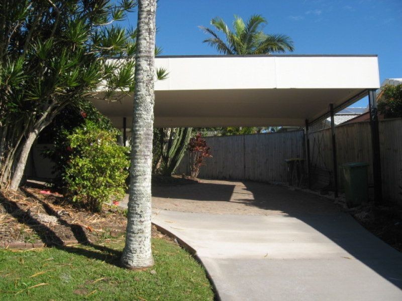 11 Cooinda Crescent, Maroochydore QLD 4558
