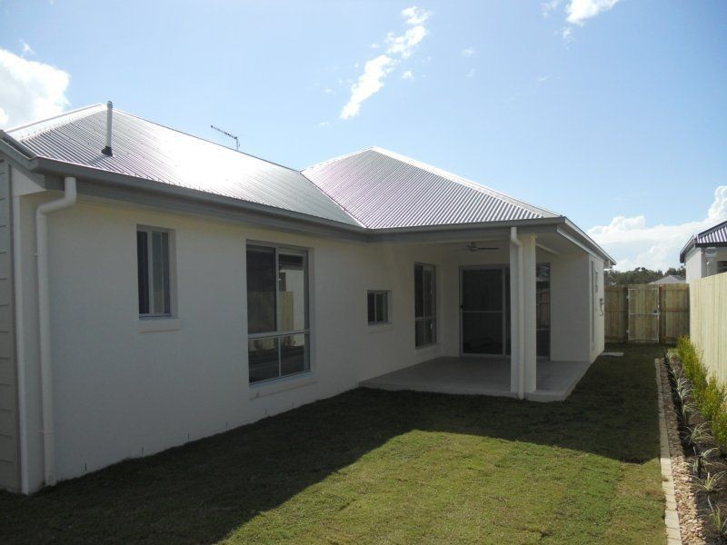 8 Penina Close, Peregian Springs QLD 4573