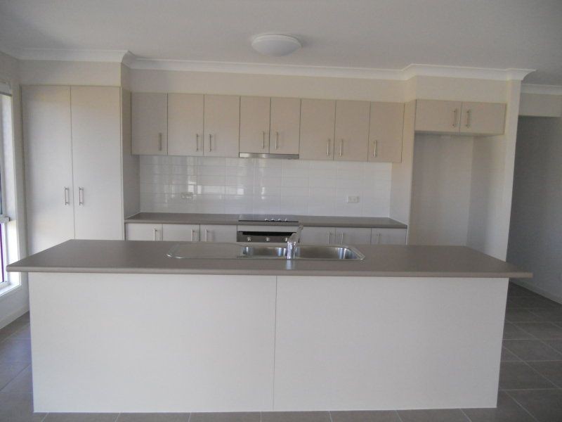 3 Beachwood Place, Peregian Springs QLD 4573