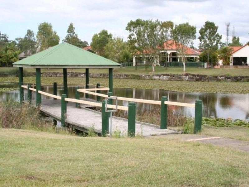 17/2 Springhill Drive, Sippy Downs QLD 4556