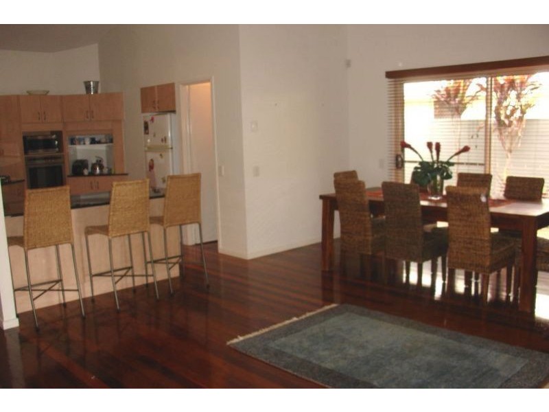 5 Waterside Drive, Twin Waters QLD 4564