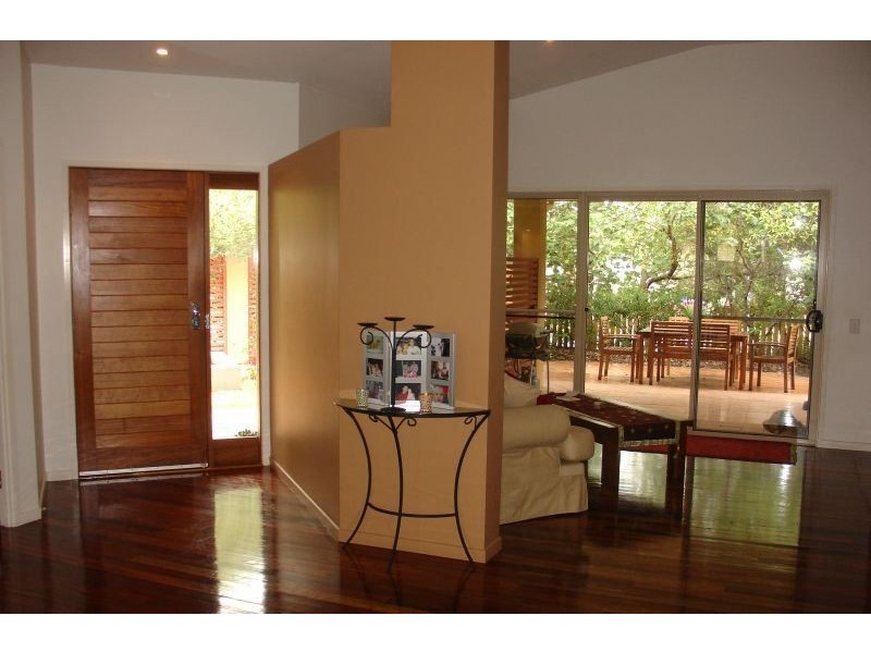 5 Waterside Drive, Twin Waters QLD 4564