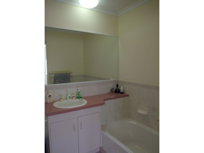 9/56-58 Meta St, Mooloolaba QLD 4557
