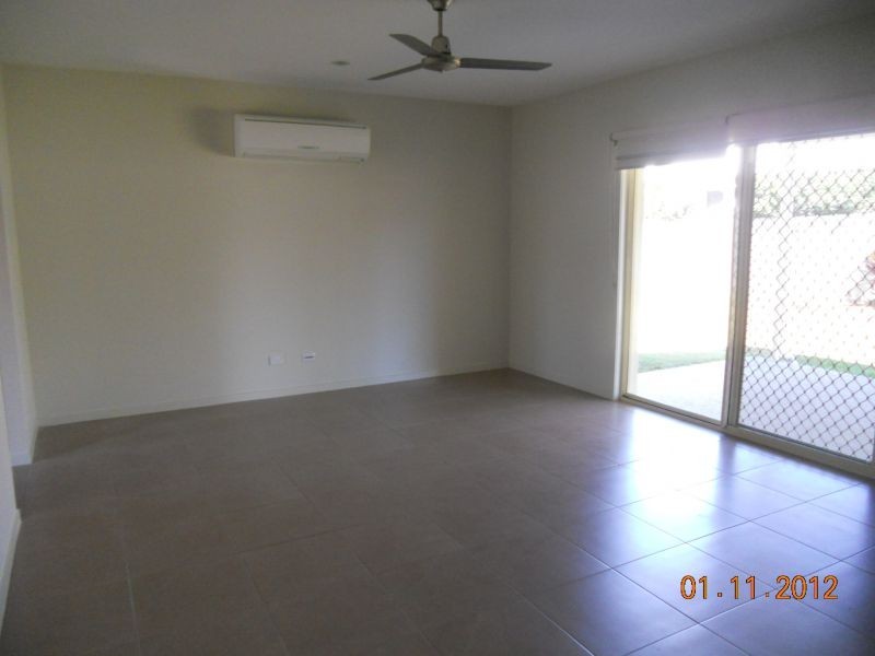 7 Silver Rock Crt, Glass House Mountains QLD 4518