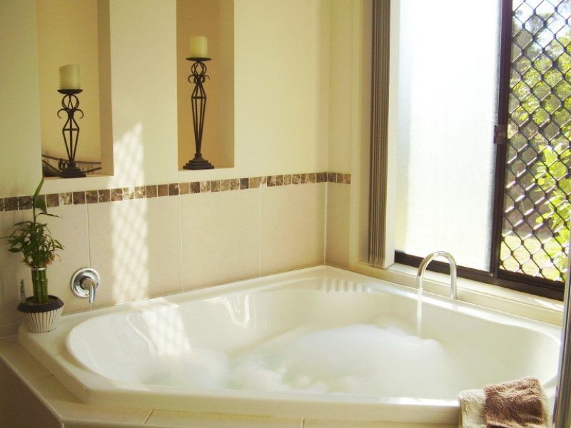 2 Flame Tree Crt, Palmwoods QLD 4555