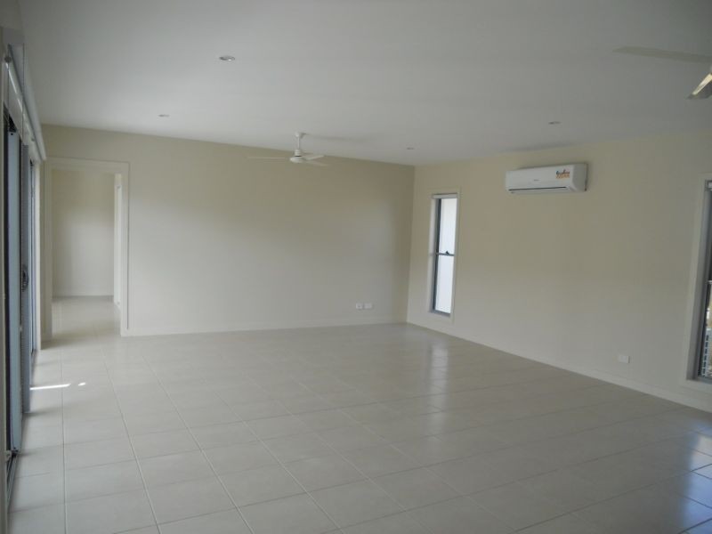 27 Doral Drive, Peregian Springs QLD 4573