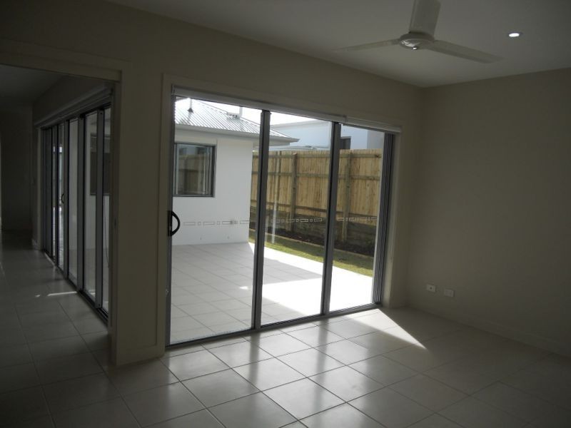 27 Doral Drive, Peregian Springs QLD 4573