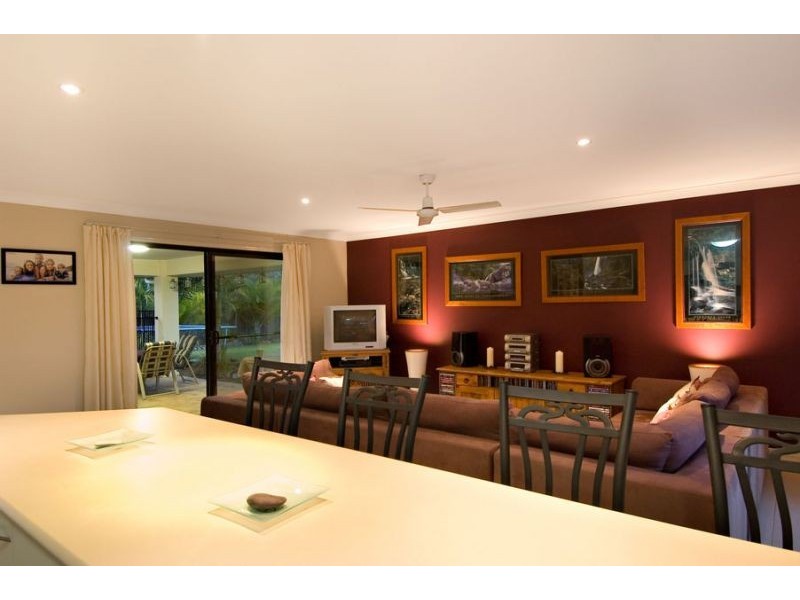 6 Adrian Close, Buderim QLD 4556