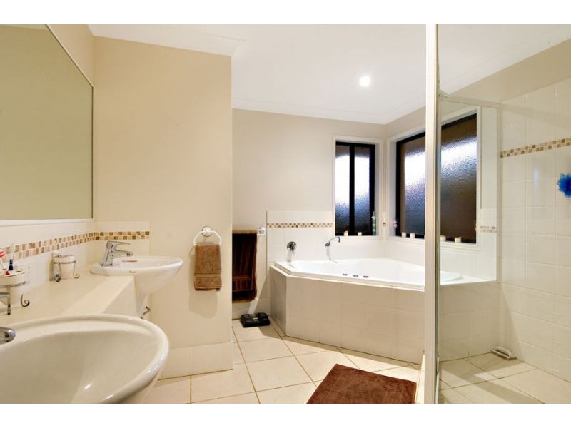 6 Adrian Close, Buderim QLD 4556