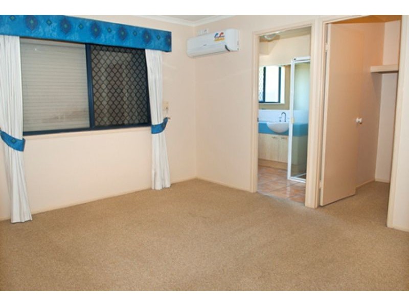 9 Chablis Crt, Buderim QLD 4556