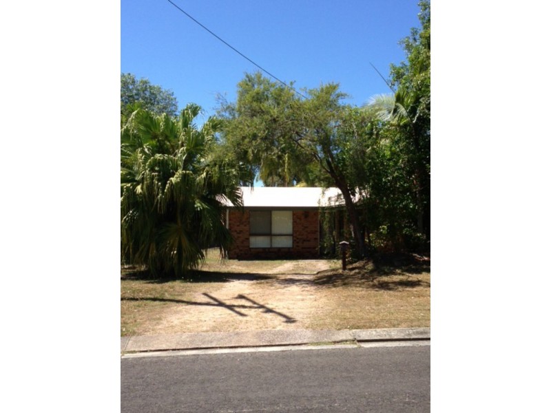 42 Elkhorn St, Kuluin QLD 4558