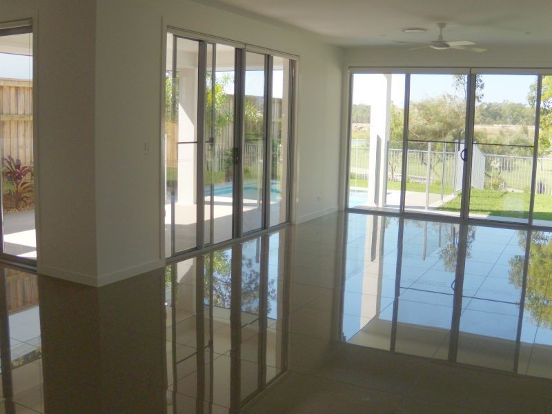 9 Cobblestone Pl, Peregian Springs QLD 4573