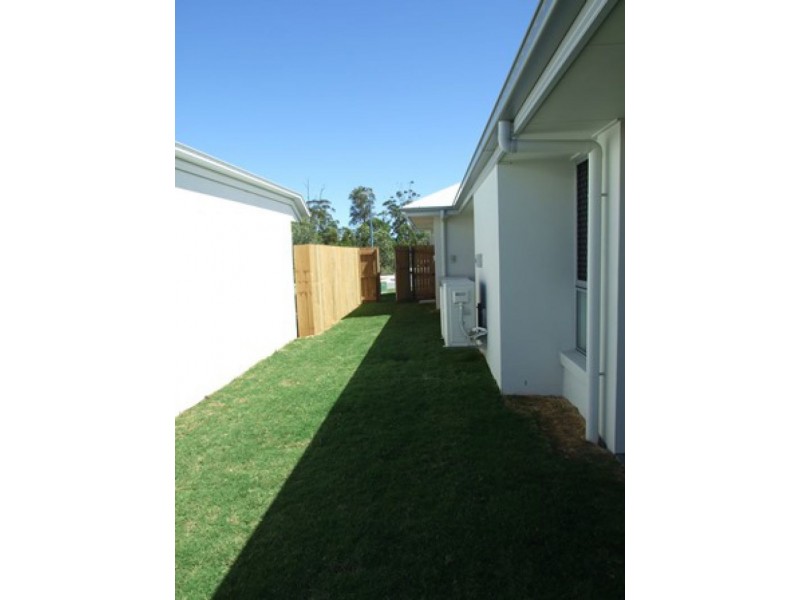 35 Kepplegrove Dr, Sippy Downs QLD 4556