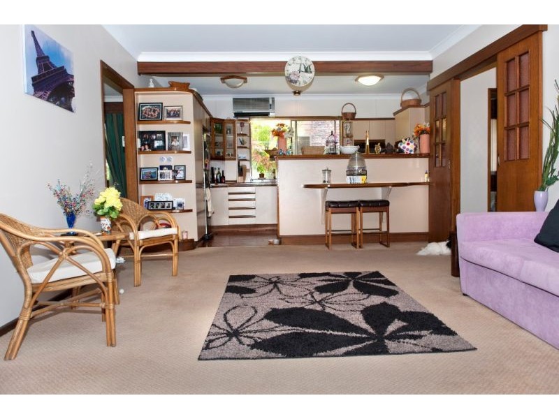 37 Enfield Cres, Battery Hill QLD 4551