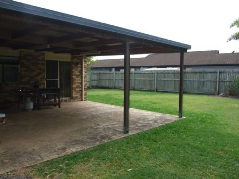 24 Columbia St, Sippy Downs QLD 4556