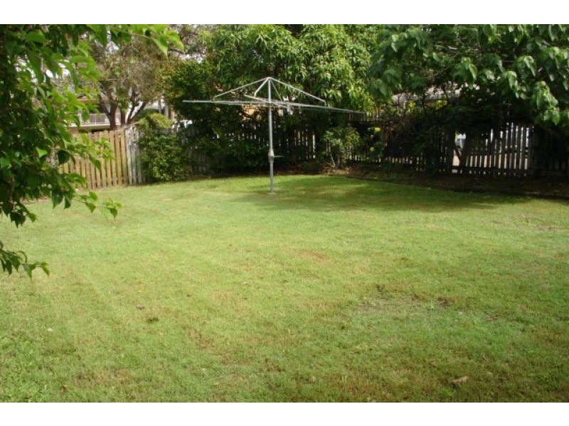 3 Naroo Court, Mooloolaba QLD 4557