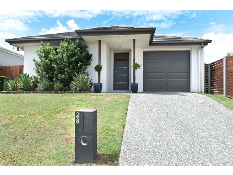 28 Quinine Cres, Mountain Creek QLD 4557