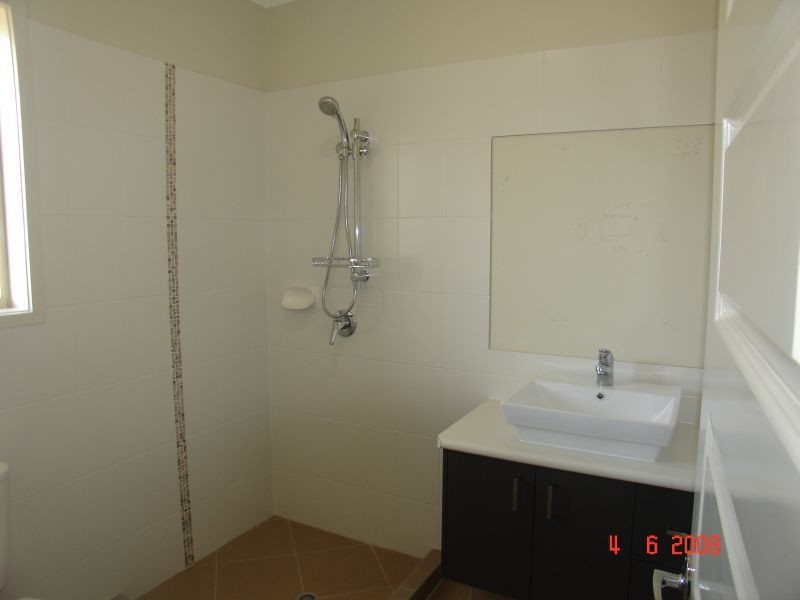 6 Silver Rock Crt, Glass House Mountains QLD 4518