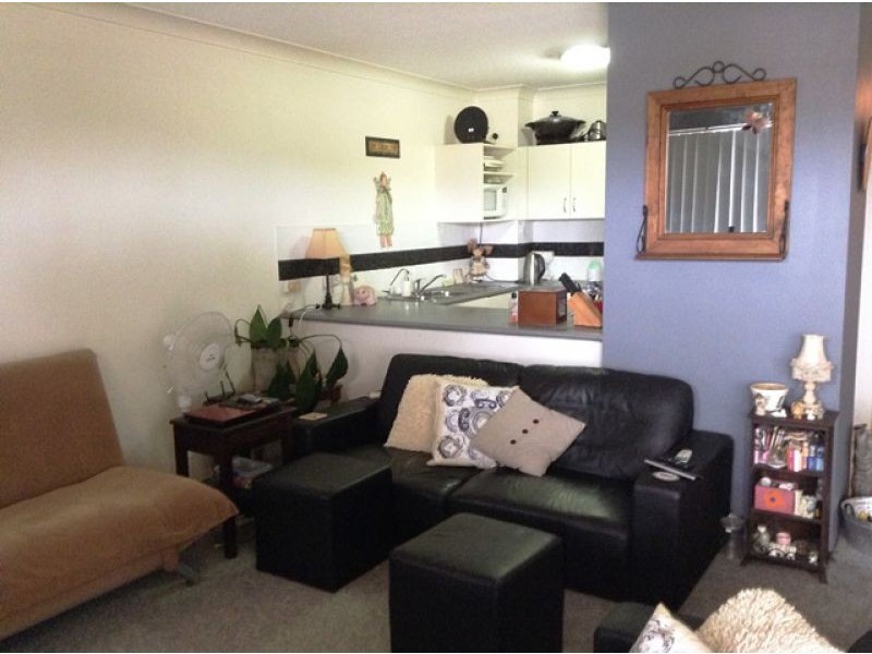 2-15 Woomba Pl, Mooloolaba QLD 4557