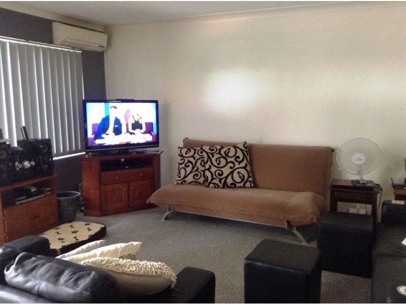 2/15 Woomba Pl, Mooloolaba QLD 4557