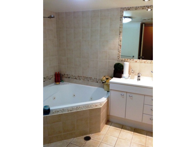 2/15 Woomba Pl, Mooloolaba QLD 4557