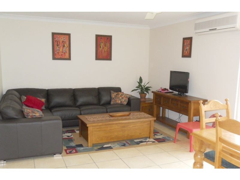 137 Glenfields Bvd, Mountain Creek QLD 4557