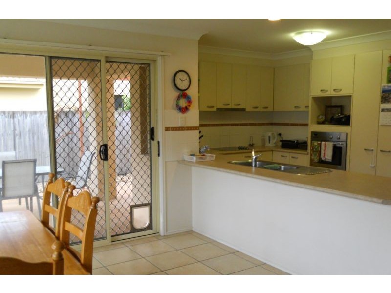 137 Glenfields Bvd, Mountain Creek QLD 4557