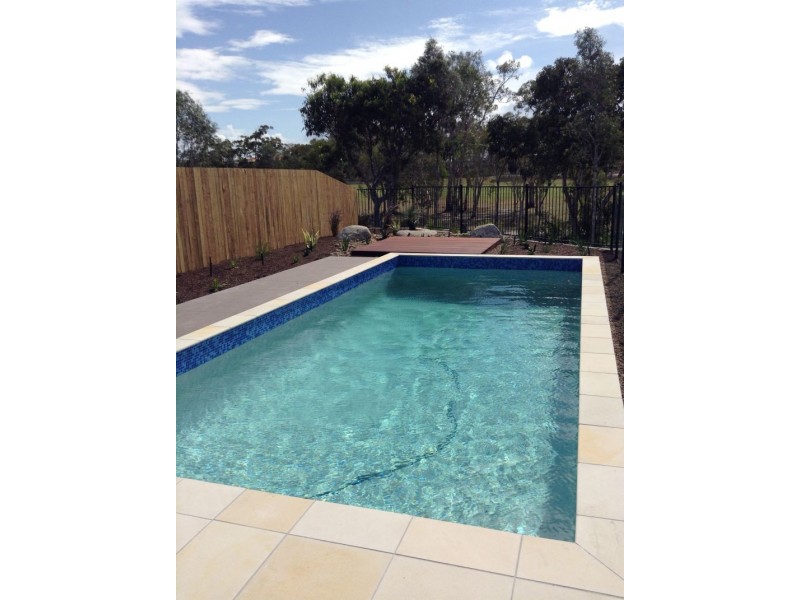 4 Hampton Court, Peregian Springs QLD 4573