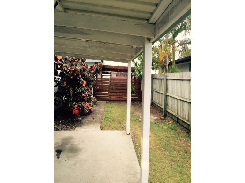 2/22 Balyata Street, Warana QLD 4575