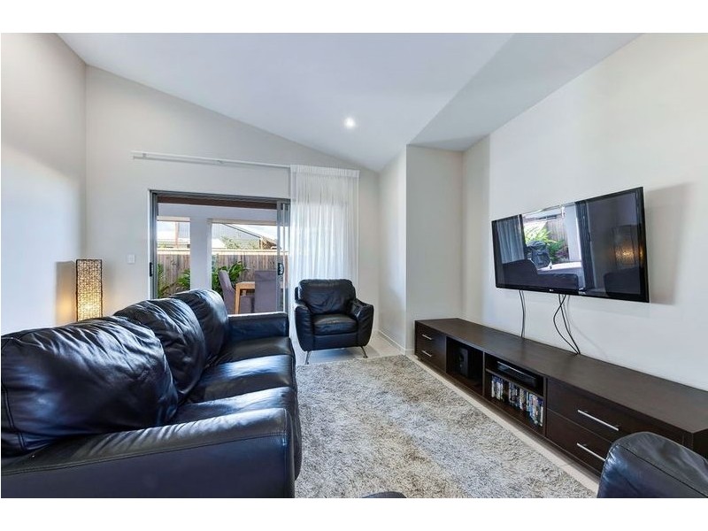 19 Wallum Place, Palmview QLD 4553