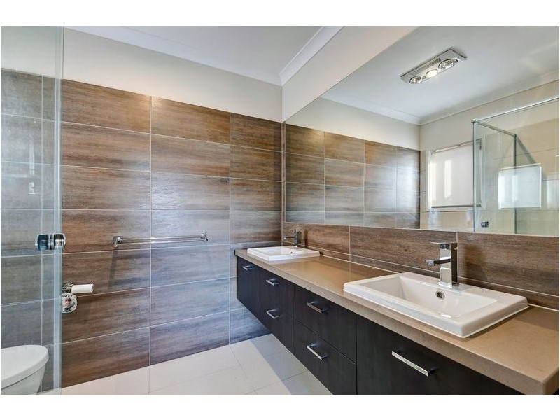19 Wallum Place, Palmview QLD 4553