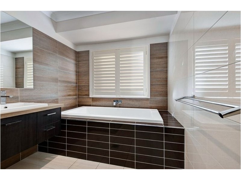 19 Wallum Place, Palmview QLD 4553