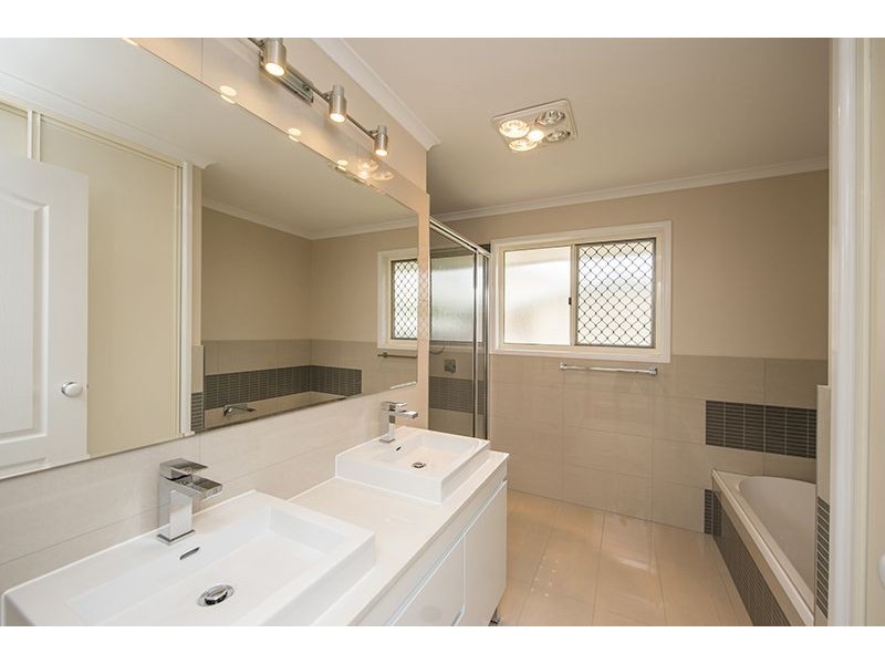 7 Delaney Court, Tannum Sands QLD 4680