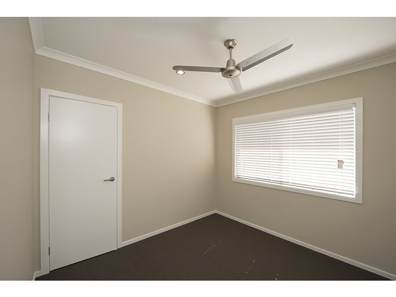 15 Jardine Crescent, Boyne Island QLD 4680