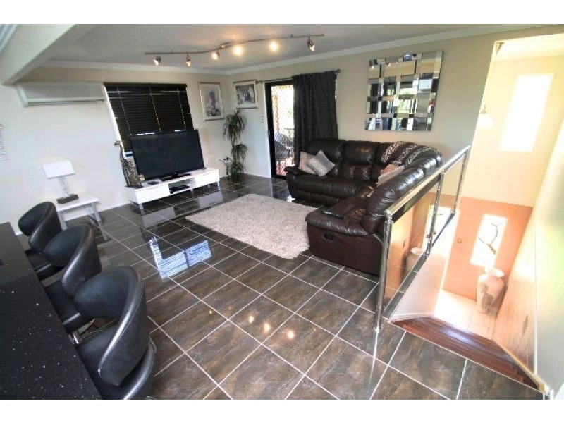236 Oaka Street, South Gladstone QLD 4680